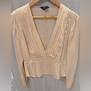MODA Internacional Apricot Blouse. Size M